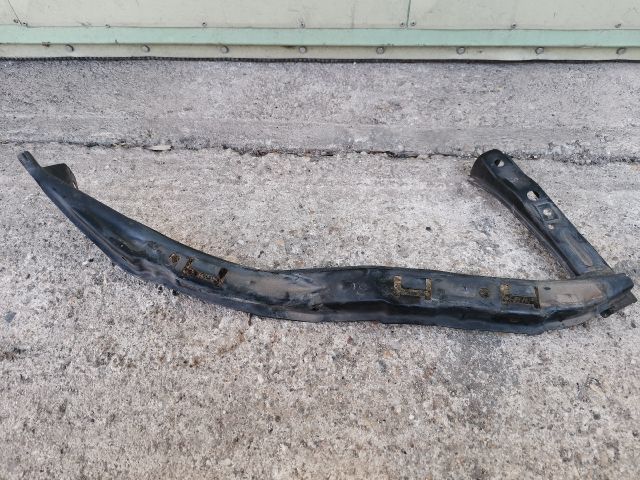 bontott HONDA CIVIC VIII Jobb Fényszóró Tartó