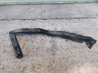 bontott HONDA CIVIC VIII Jobb Fényszóró Tartó