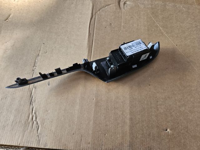 bontott HONDA CIVIC VIII Jobb hátsó Ablakemelő Kapcsoló