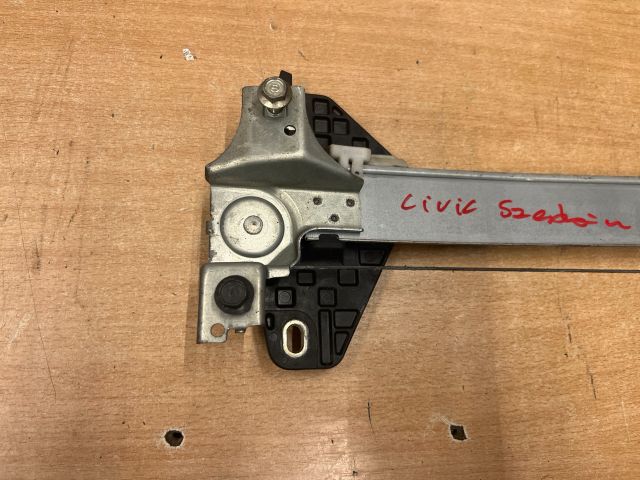 bontott HONDA CIVIC VIII Jobb hátsó Ablakemelő Szerkezet (Elektromos)