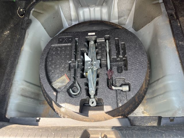 bontott HONDA CIVIC VIII Jobb hátsó Dobbetét (Kerékjárati, Műanyag)