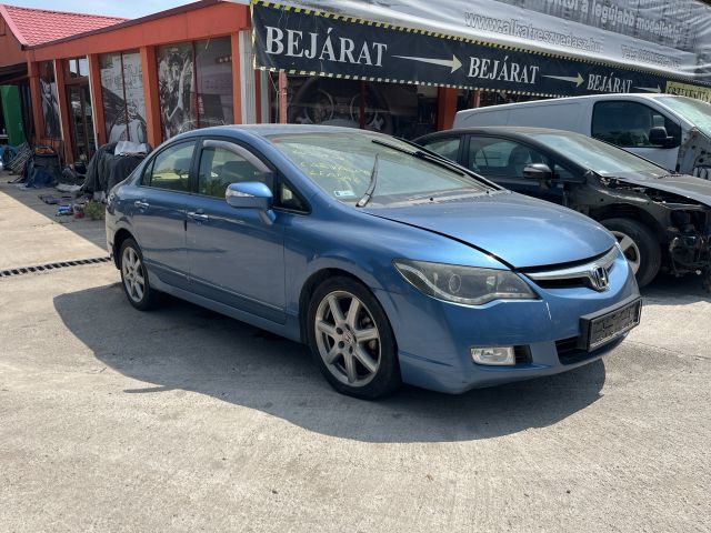 bontott HONDA CIVIC VIII Jobb hátsó Dobbetét (Kerékjárati, Műanyag)