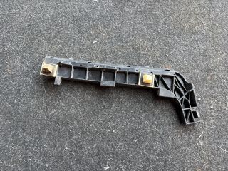 bontott HONDA CIVIC VIII Jobb hátsó Oldal Lökhárító Tartó (Műanyag)