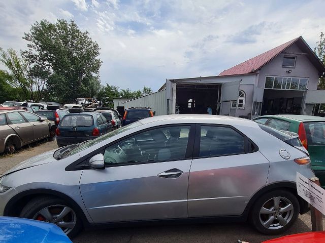 bontott HONDA CIVIC VIII Jobb hátsó Oldal Ütközés Érzékelő