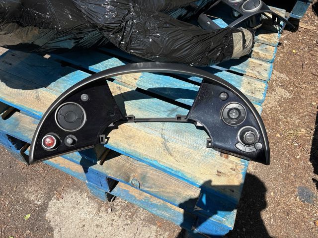 bontott HONDA CIVIC VIII Kilométeróra Keret