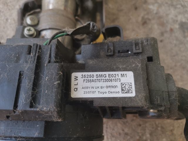 bontott HONDA CIVIC VIII Kormányoszlop Kormányzárral