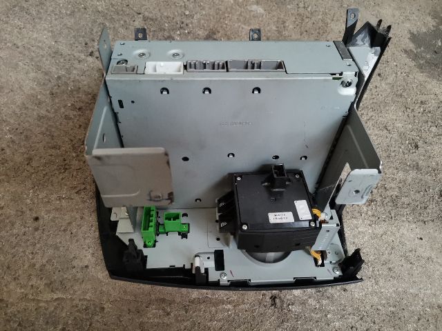 bontott HONDA CIVIC VIII Navigációs Fejegység