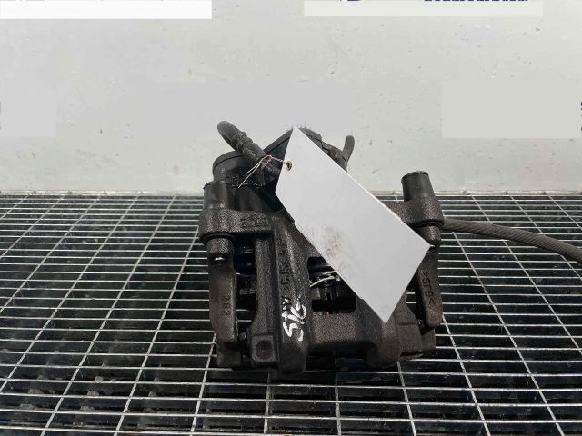 bontott HONDA CIVIC X Bal hátsó Féknyereg Munkahengerrel