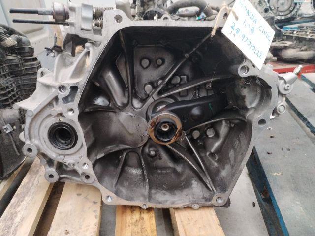 bontott HONDA CIVIC X Váltó (Mechanikus)