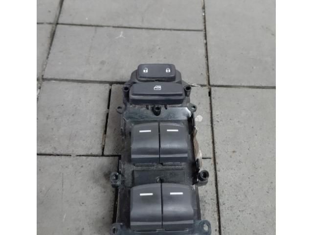 bontott HONDA CIVIC X Ablakemelő Kapcsoló Négyes / Kettes