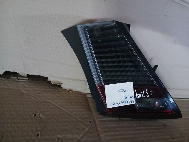 bontott HONDA CIVIC X Bal Belső Hátsó Lámpa