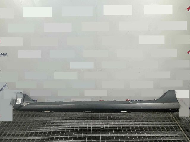 bontott HONDA CIVIC X Bal első Küszöb Díszléc