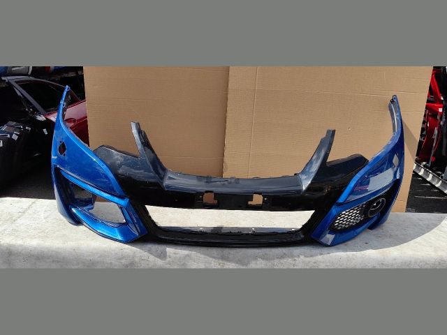 bontott HONDA CIVIC X Első Lökhárító (Üresen)