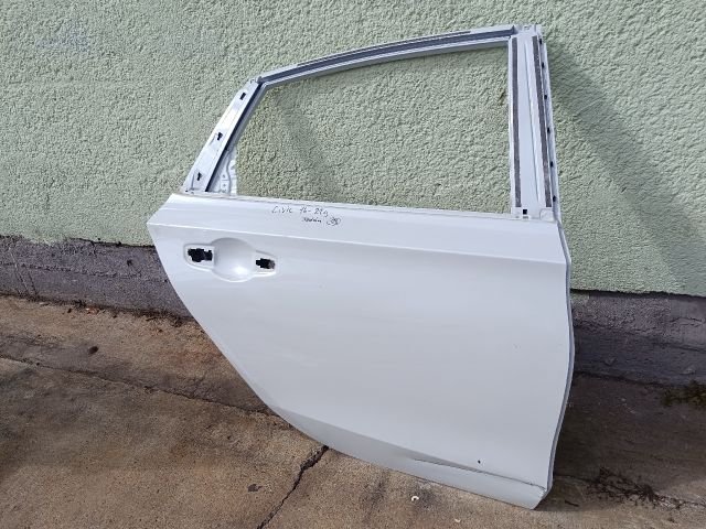 bontott HONDA CIVIC X Jobb hátsó Ajtó (Részeivel)