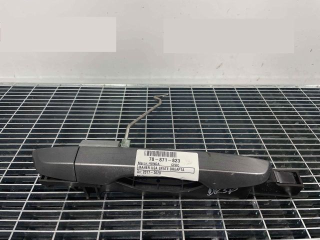 bontott HONDA CIVIC X Jobb hátsó Külső Kilincs