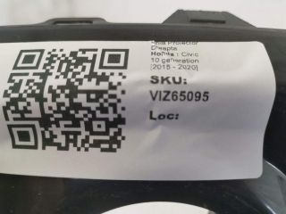 bontott HONDA CIVIC X Jobb Ködlámpa Rács