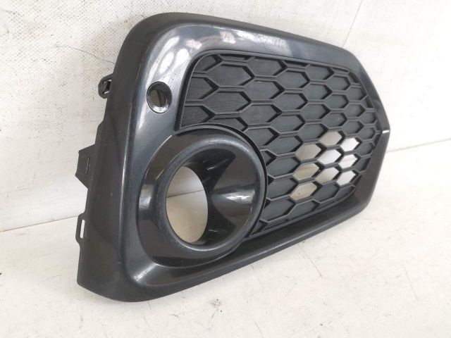 bontott HONDA CIVIC X Jobb Ködlámpa Rács