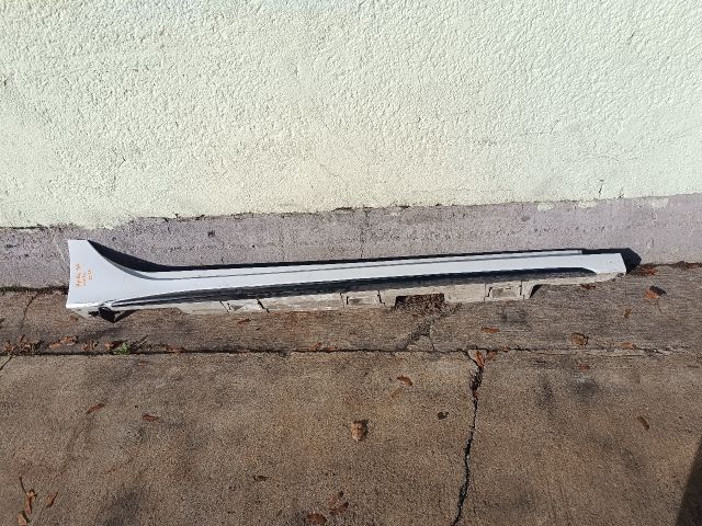 bontott HONDA CIVIC XI Küszöb Burkolat