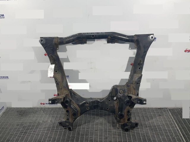 bontott HONDA CR-V Első Bölcső