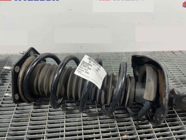 bontott HONDA CR-V Első Rugó