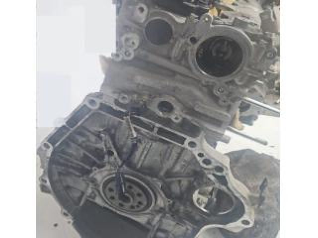 bontott HONDA CR-V Motor (Fűzött blokk hengerfejjel)