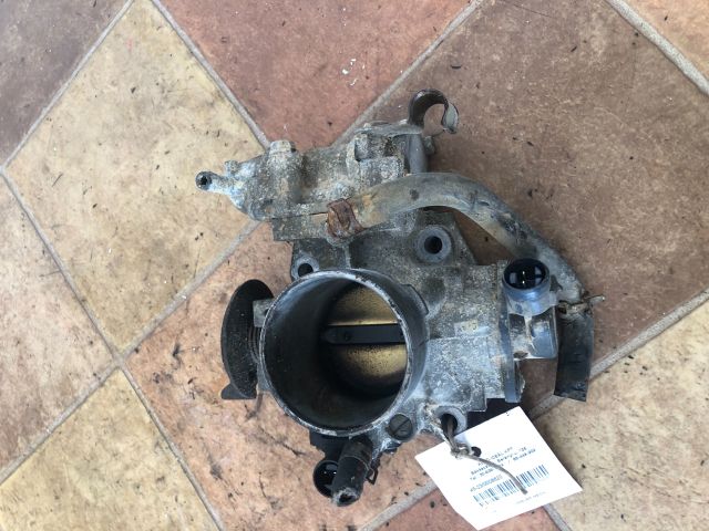 bontott HONDA CR-V Fojtószelep (Mechanikus)