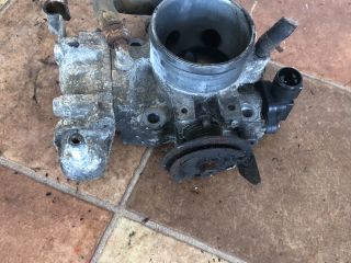 bontott HONDA CR-V Fojtószelep (Mechanikus)