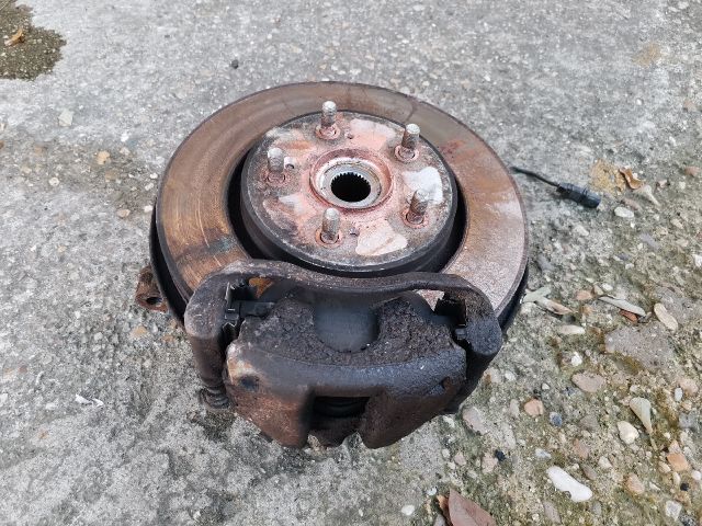 bontott HONDA CR-V Bal első Csonkállvány