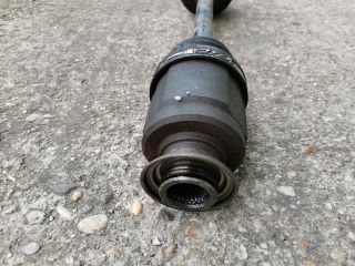 bontott HONDA CR-V Jobb Féltengely