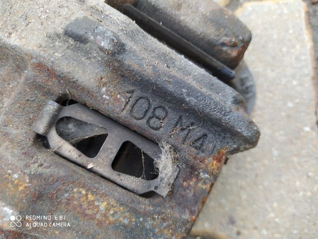 bontott HONDA CR-V Jobb hátsó Féknyereg Munkahengerrel