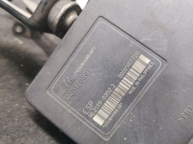 bontott HONDA CR-V ABS Kocka