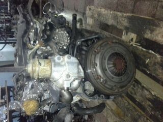 bontott HONDA CR-V Motor (Fűzött blokk hengerfejjel)