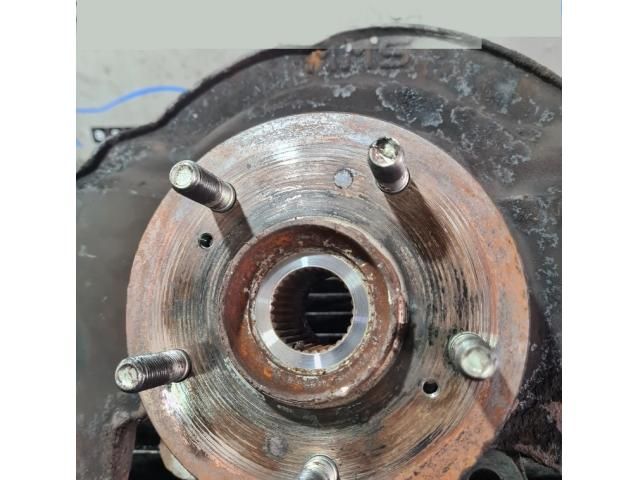 bontott HONDA CR-V Bal első Csonkállvány