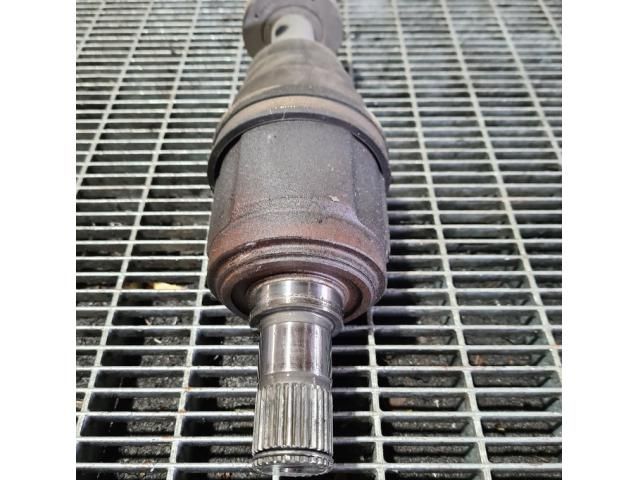 bontott HONDA CR-V Bal Féltengely