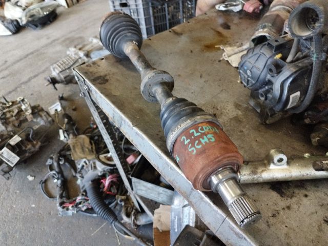 bontott HONDA CR-V Bal Féltengely