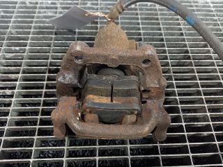 bontott HONDA CR-V Bal hátsó Féknyereg Munkahengerrel