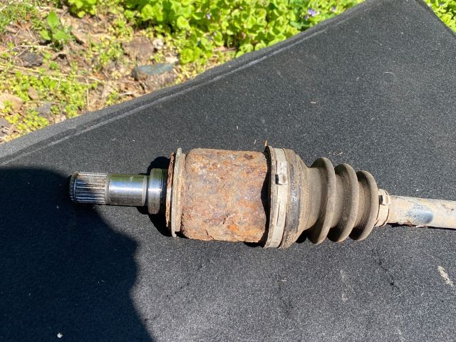 bontott HONDA CR-V Bal hátsó Féltengely