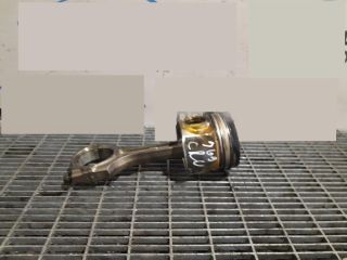 bontott HONDA CR-V Dugattyú