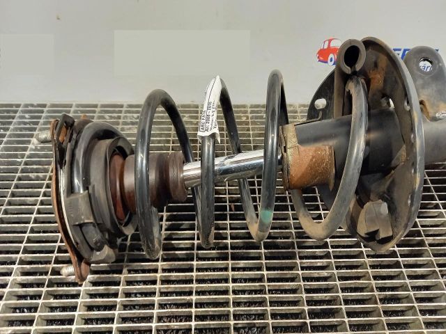 bontott HONDA CR-V Első Rugó