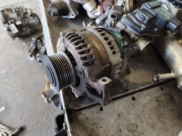 bontott HONDA CR-V Generátor