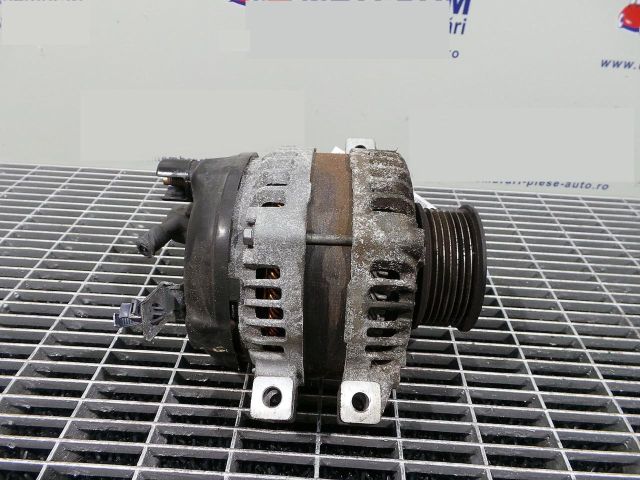 bontott HONDA CR-V Generátor