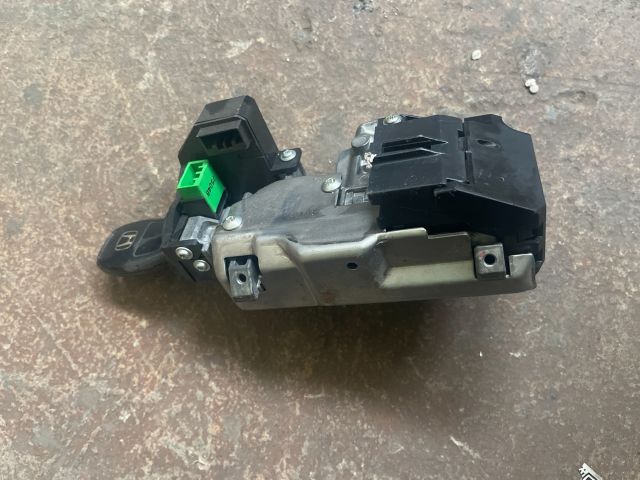 bontott HONDA CR-V Gyújtáskapcsoló Házzal