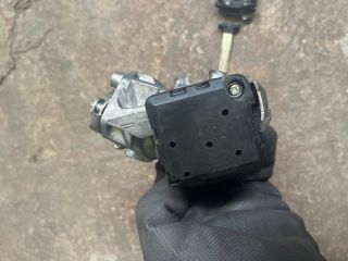 bontott HONDA CR-V Gyújtáskapcsoló Házzal