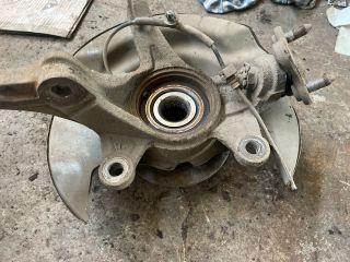 bontott HONDA CR-V Jobb első Csonkállvány Kerékaggyal