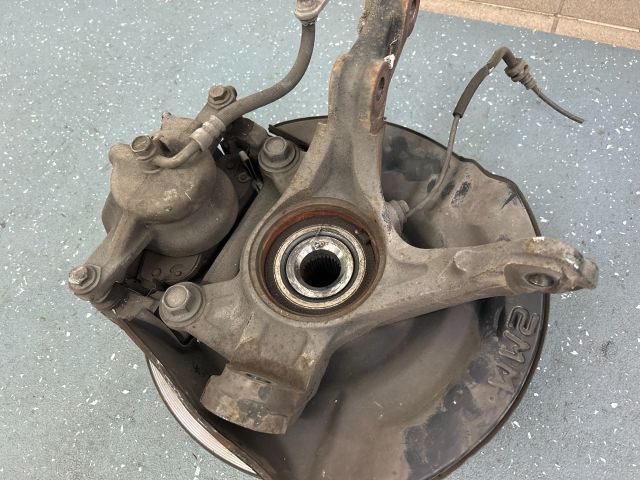 bontott HONDA CR-V Jobb első Csonkállvány Kerékaggyal