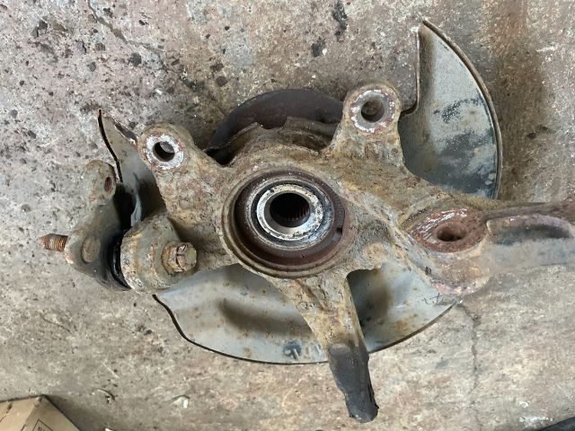 bontott HONDA CR-V Jobb első Csonkállvány Kerékaggyal