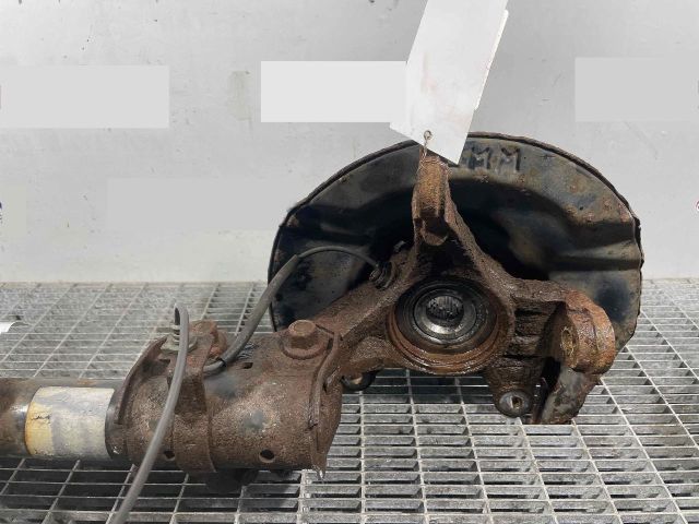 bontott HONDA CR-V Jobb első Csonkállvány