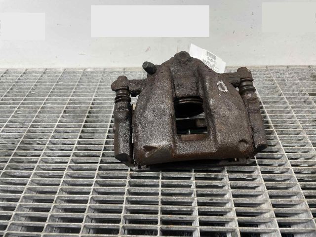 bontott HONDA CR-V Jobb első Féknyereg Munkahengerrel