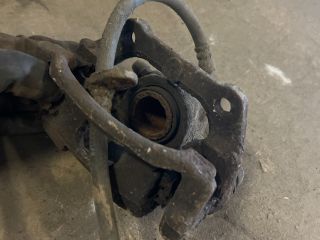 bontott HONDA CR-V Jobb hátsó Féknyereg Munkahengerrel