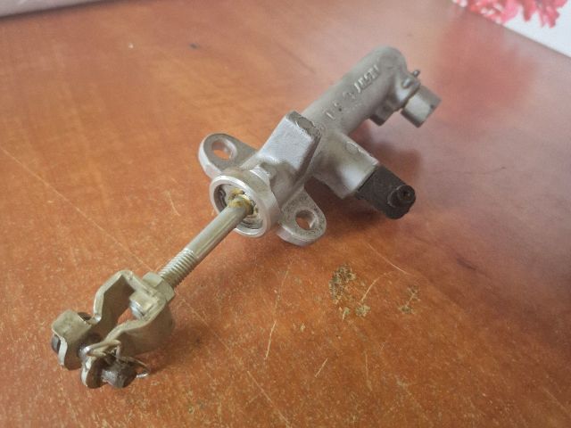 bontott HONDA CR-V Kuplung Munkahenger